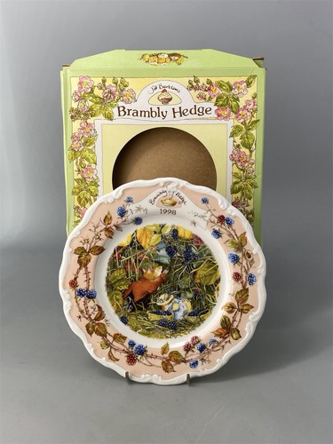 Royal doulton brambly hedge - doulton,