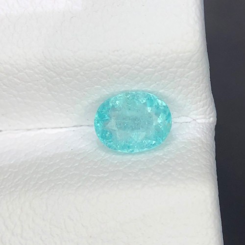 Carat natural paraiba - 0.66,