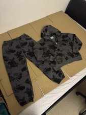 Named collective unisex dark