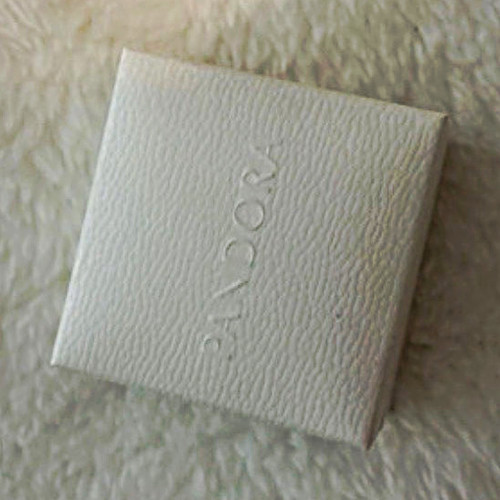 Pandora square white - pandora,