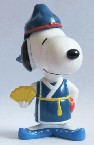 Mcdonalds snoopy world - snoopy,