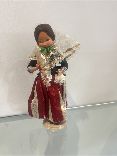 Vintage souvenir doll - souvenir,