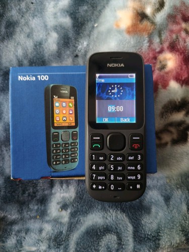 Nokia 100 mobile phone phantom - nokia,
