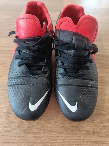 Nike ctr 360 football boots