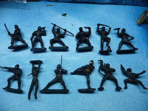 Samurai asian figures lot - asian,