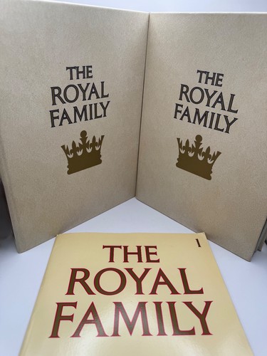 The royal family orbis - royal, family-orbis