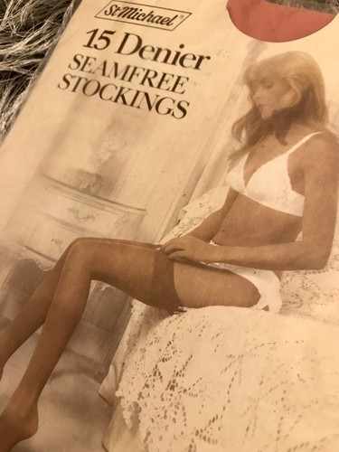 Rarevintage 70s seamfree nylon - 70s,