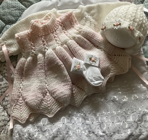 Hand knitted reborn - hand,