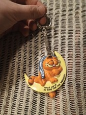 GARFIELD Hanging on Moon