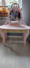 Girls Vanity Table