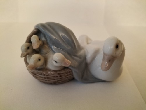 Lladro ducklings figurine 4895 - lladro,