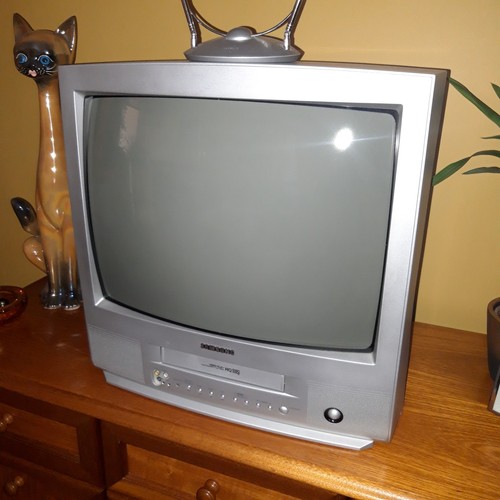 Samsung 20p1d crt - 20",