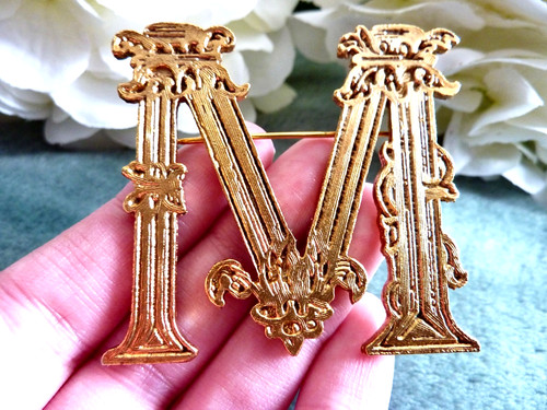 Large vintage letter initial - large, m