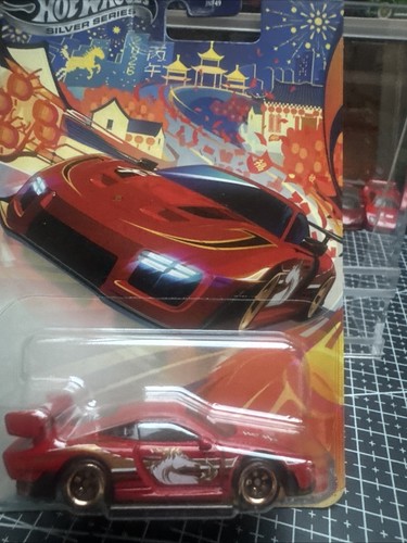 Hot wheels porsche 935 - 1-64,