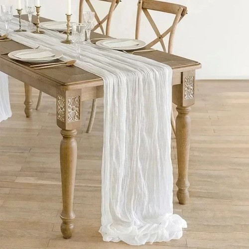 Table runners for - table,