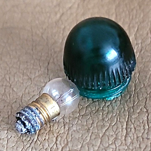 Green flashing indicator - green, stalk