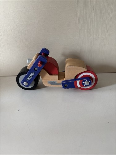 Marvel wooden toy captain - marvel,