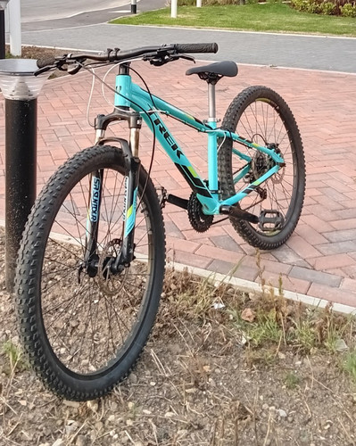 Trek marlin 29in 2020 - 7,