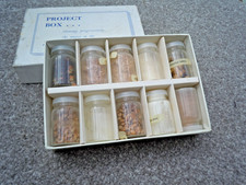 VINTAGE EDUCATIONAL WHEAT TO FLOUR PROCESS SAMPLES