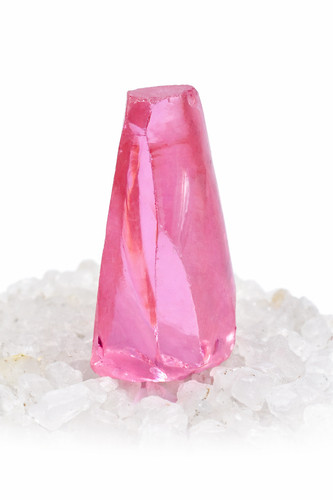 Natural pink sapphire uncut - pink,