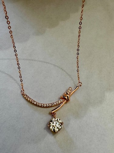 Moissanite necklace brand new - moissanite,