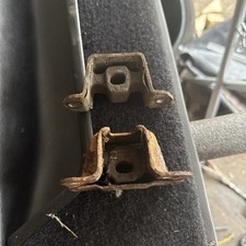 TOYOTA MR2 Mk1 Rear Exhaust Hanger. Rubber Mount / Bracket OEM Toyota. AW11