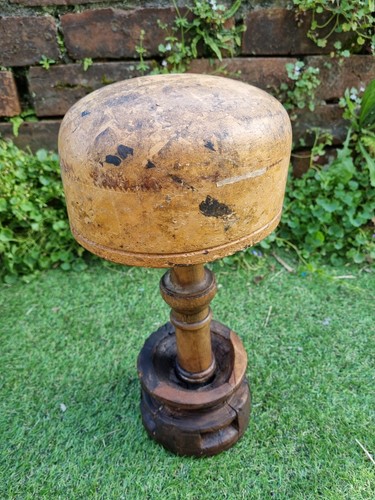 Vintage hat block - hat, wooden