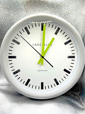 Lascelles London - Station