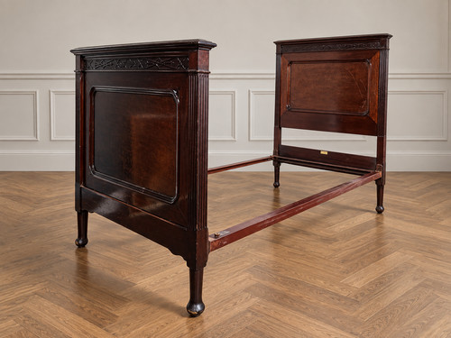 Antique early 20th - an,