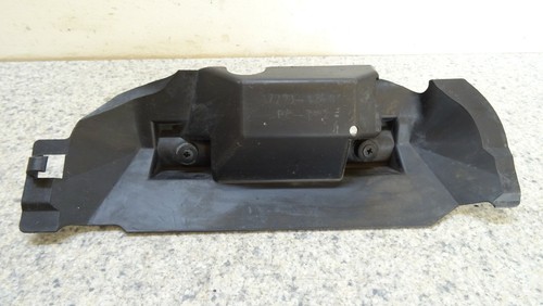 Inner front fairing panel - inner,