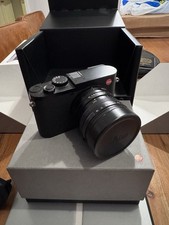 Leica Q2 - Summilux 28mm 1.7 -