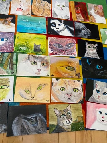 Original cat hand painted - hand,