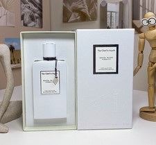 Van Cleef & Arpels Santal