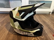 LEATT Moto 7.5 DOT Helmet &
