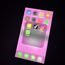 Apple iPhone 8 Plus with tiktok (PRODUCT)RED - 64GB - (Unlocked) 