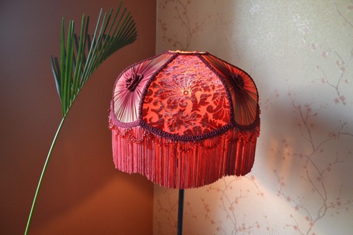 Lampshade wine brown scallop