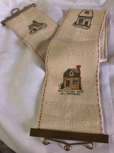 Vintage embroidered bell - embroidered, pull