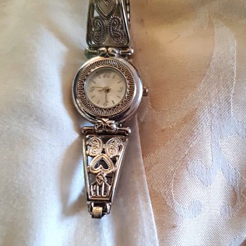 Ladies analogue quartz - ladies,