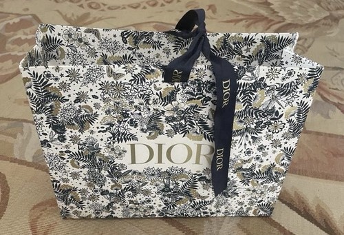 Christian dior luxury gift bag - dior,