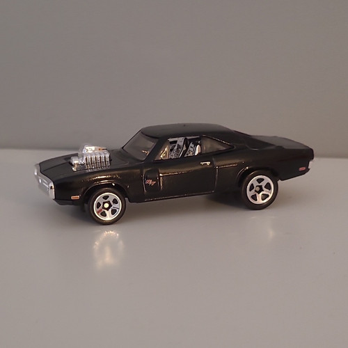 Hot wheels muscle mania - muscle,