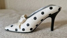 THE LEONARDO COLLECTION IF THE SHOE FITS ORNAMENTAL SHOE LP6021