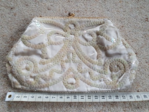 Vintage cream ivory - vintage, satin