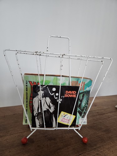 Vintage metal magazine rack - metal,
