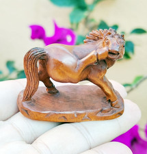 M8994 - 2" Hand Carved Boxwood