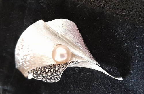 Vintage avon white metal - vintage,