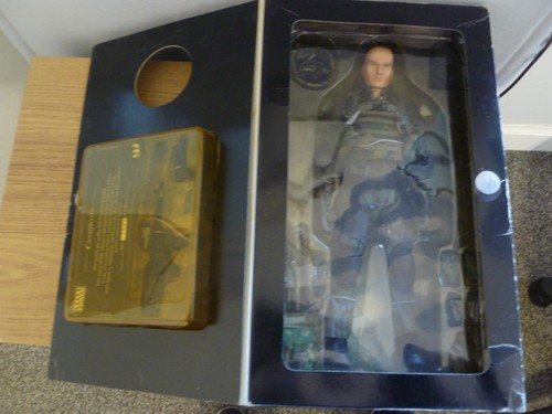 Blue box toys usmc marine - box,