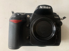 Nikon D200 camera body - Great