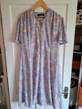 VINTAGE DEBENHAMS Pastel