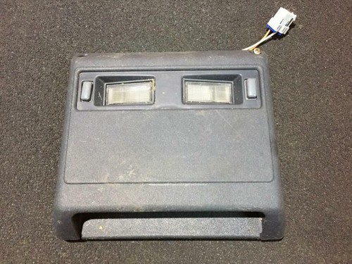 10117081 front interior light - front,