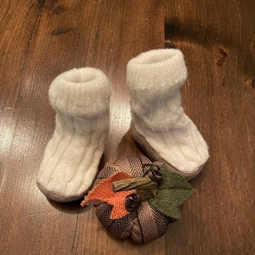 Cable knit baby booties infant - knit,